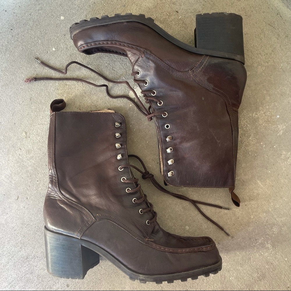 PRICE DROP 🔥 Hot Vintage 90’s Brown Leather Platform Lace-up Boots